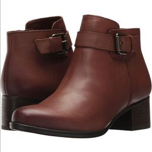 (30-4575) Naturalizer Women's Dora Ankle Boot Sz 7